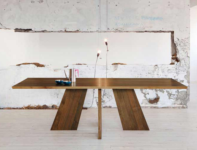 HAKAMA Solid Wood Dining Table