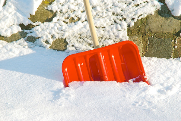 Click image for larger version. 

Name:	snow-shovel.jpg 
Views:	491 
Size:	116.9 KB 
ID:	10586