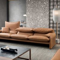 Maralunga sofa by Vico Magistretti